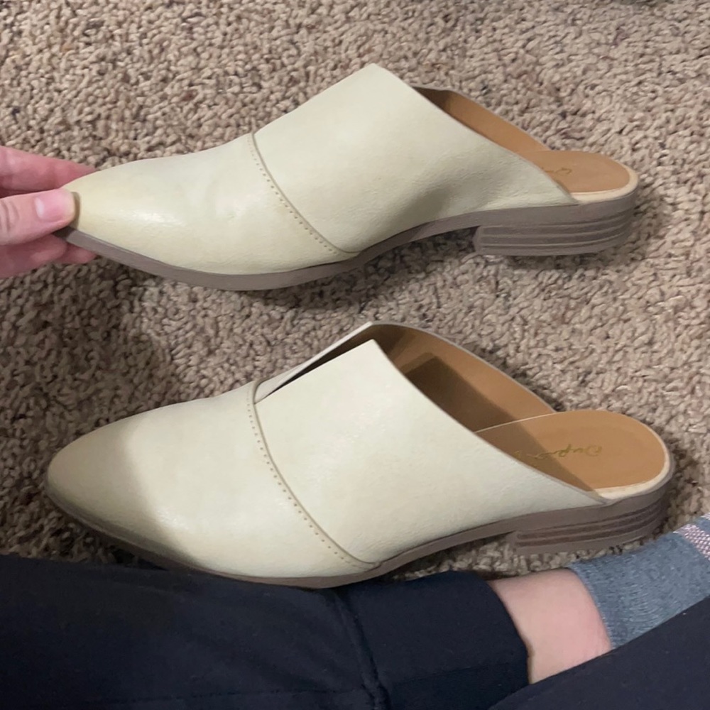 tan mules